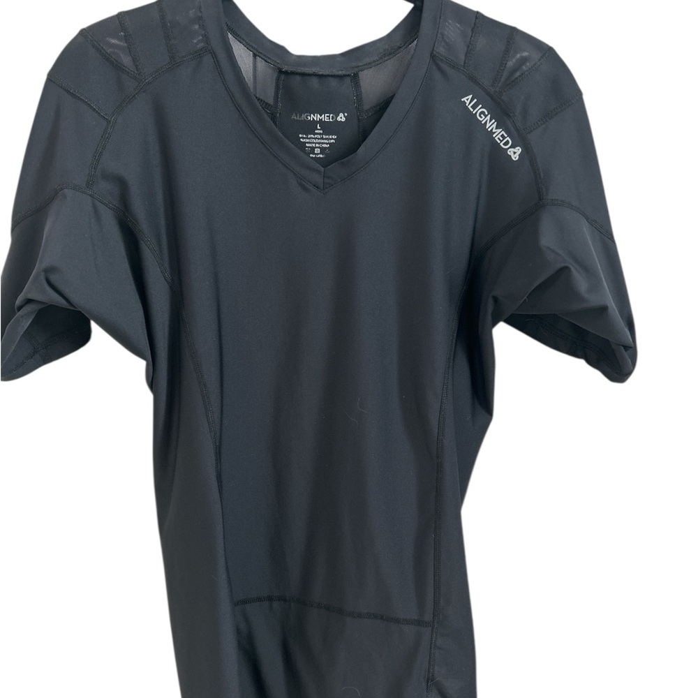 Aligned Men's Black Short Sleeve Tee